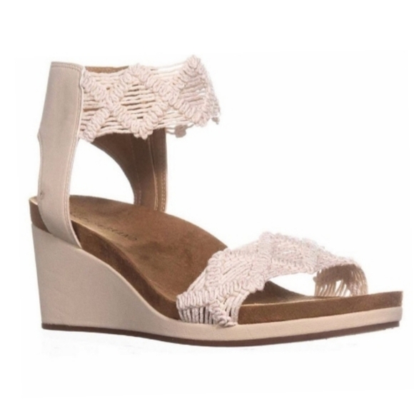 LUCKY BRAND KIERLI WEDGE SHOES 🌼🌻 Spring Shoes🌻 - Picture 14 of 15